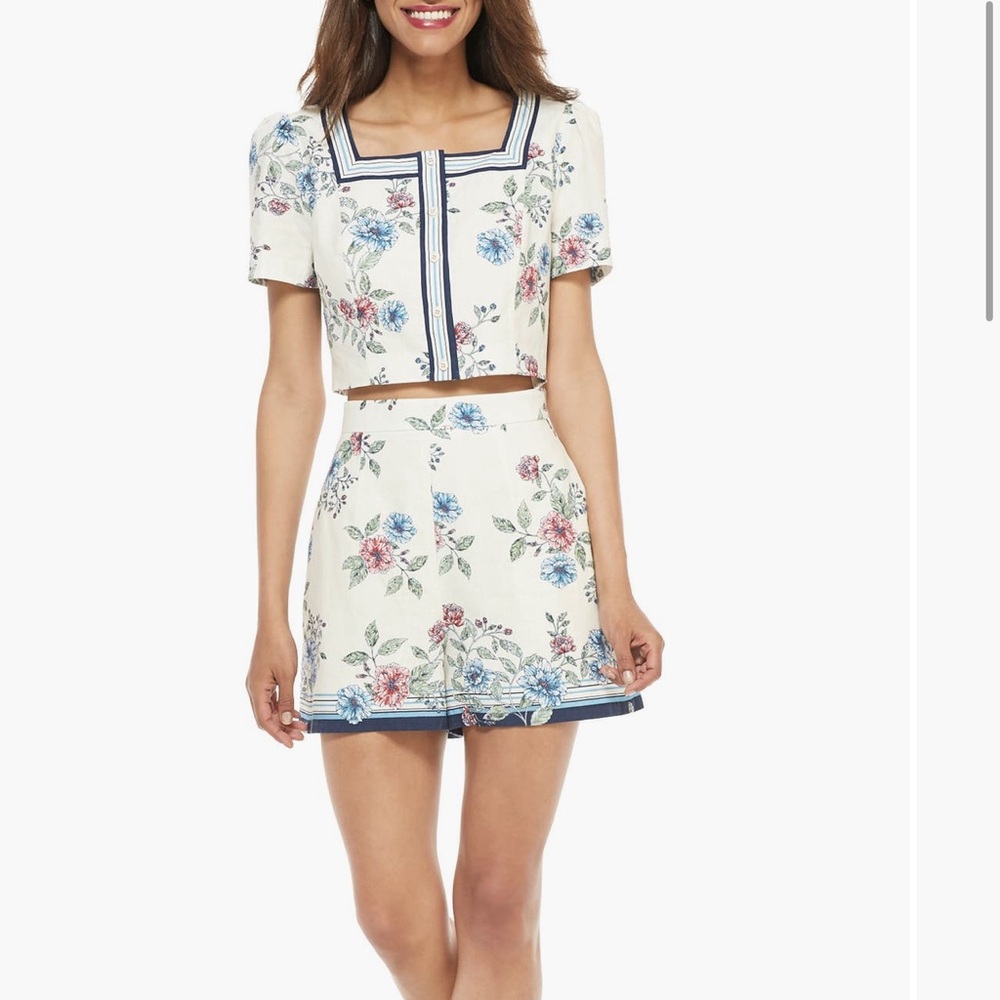 Gal Meets Glam Floral Two-Piece Set in Cream and Blue